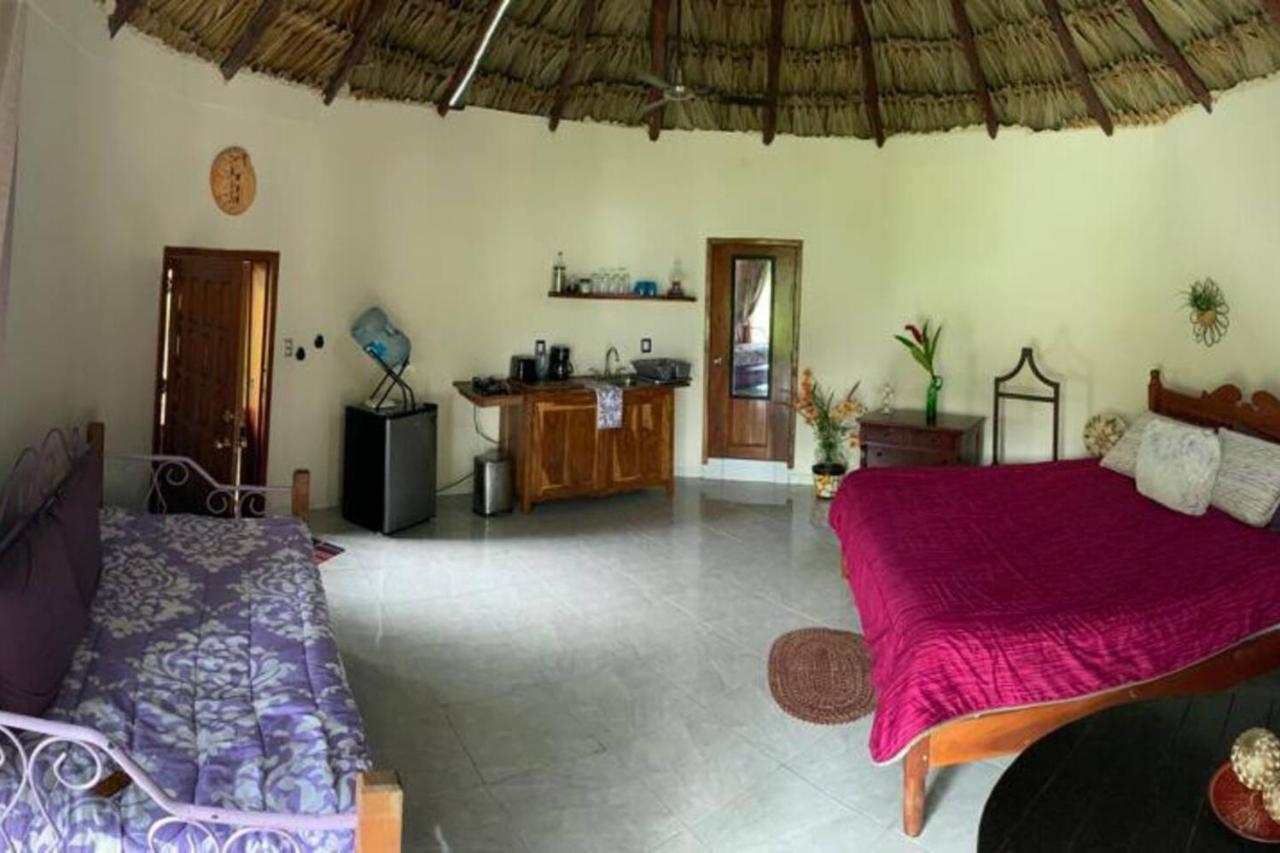 Bungalow Casita Carolina Bacalar Exterior foto